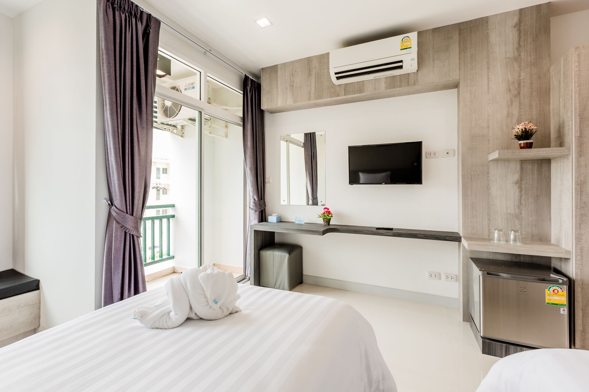 Evergreen Suite Hotel Surat Thani Eksteriør bilde